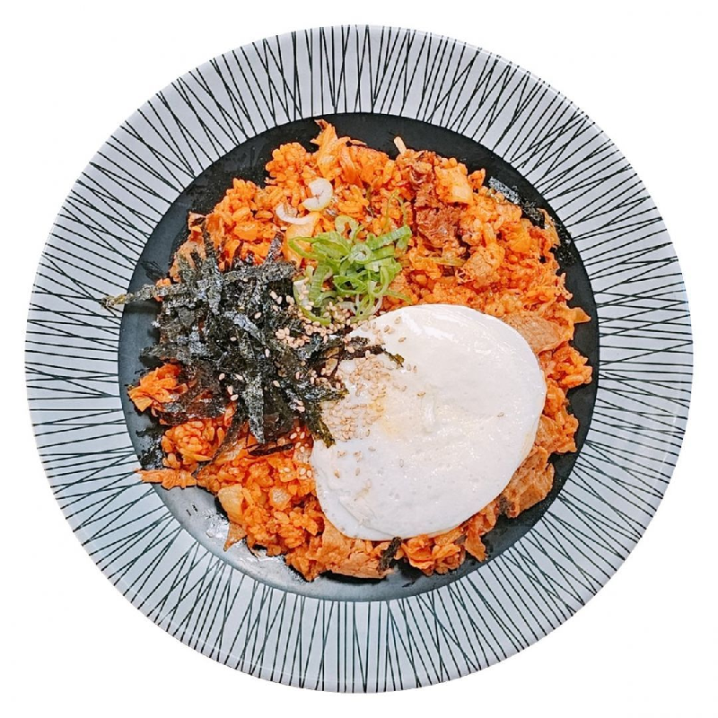 우삼겹 깍두기 볶음밥