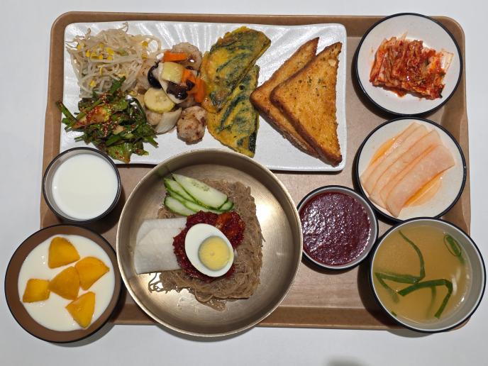 명태회냉면
