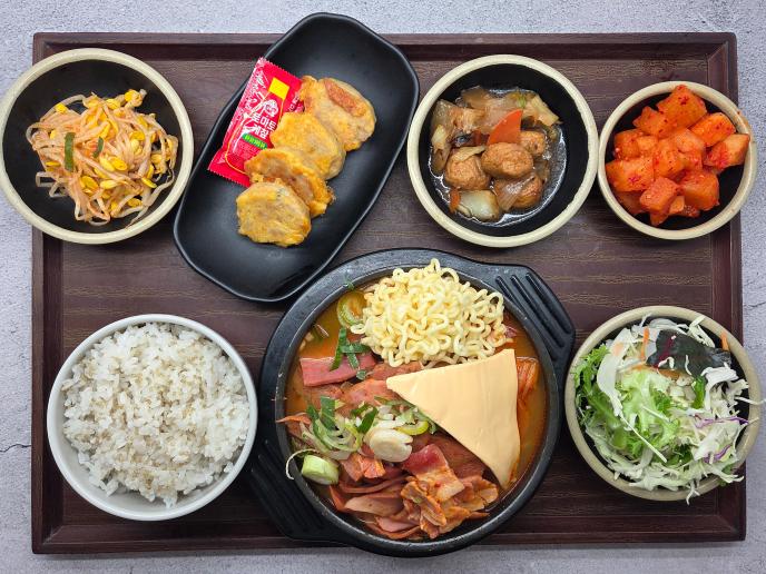 놀부부대찌개