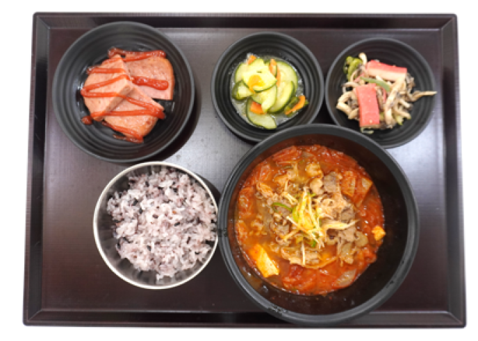 우삼겹김치찌개
