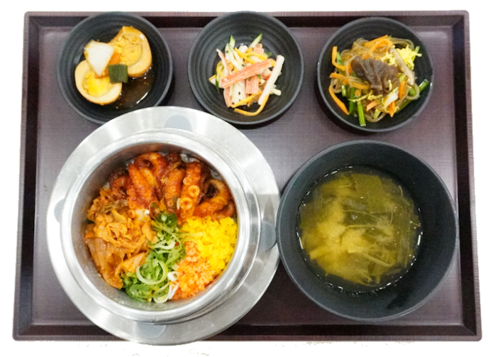 날치알주꾸미김치솥밥