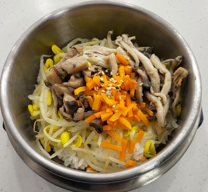 콩나물솥밥