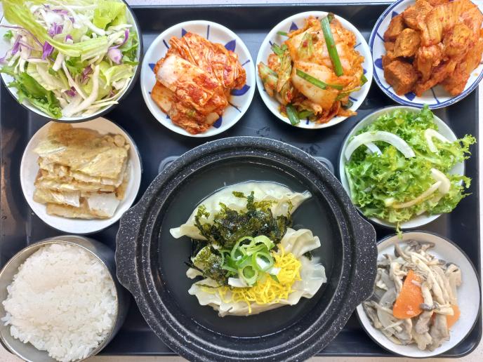 왕만둣국