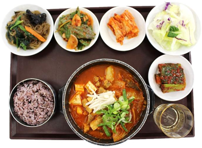 돈육김치찌개