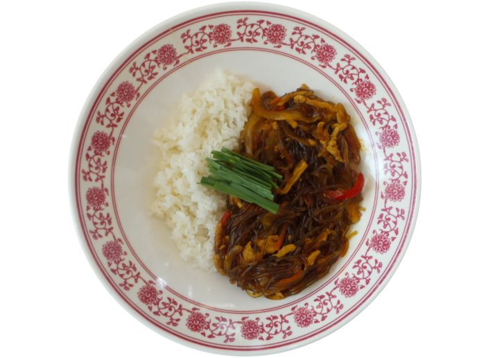 잡채덮밥(Stir-fried Glass Noodles and Vegetables with Rice)