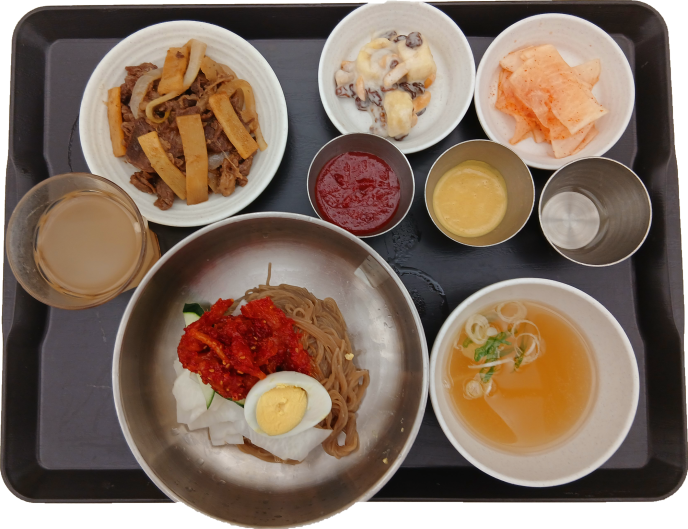 명태회냉면(Cold Buckwheat Noodles with Raw Fish)