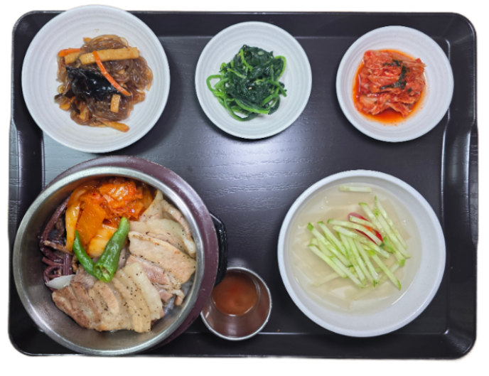 대패삼겹살고사리솥밥
