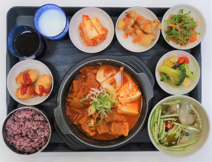 [블루]삼겹살묵은지찜