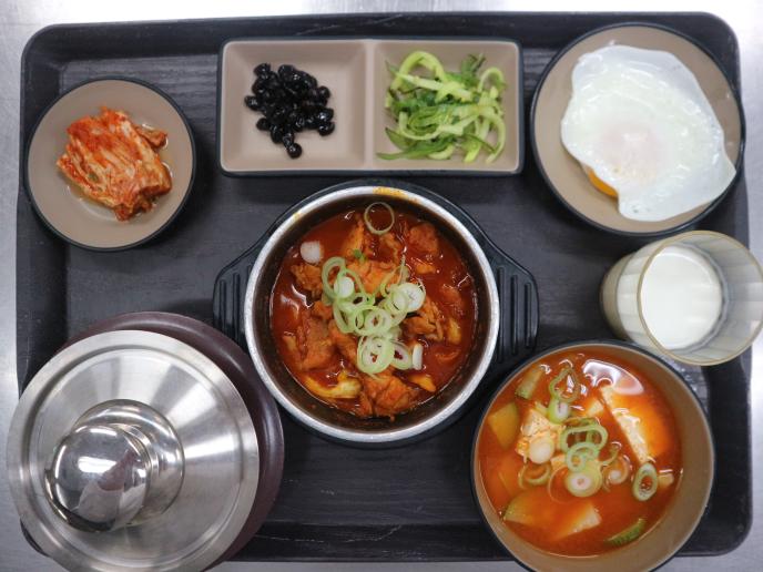 닭고기죽순볶음