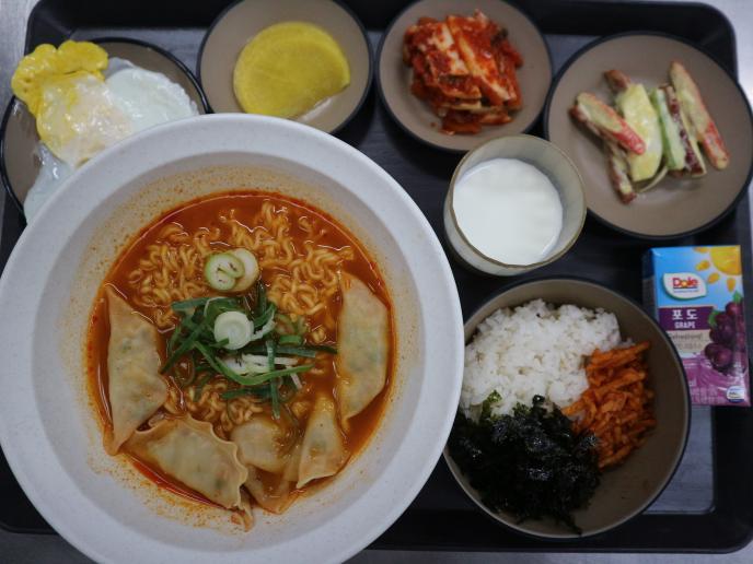 만두라면