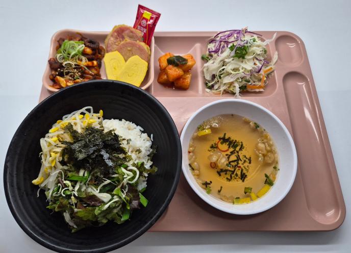 낙지생야채비빔밥(낙지:베트남산)