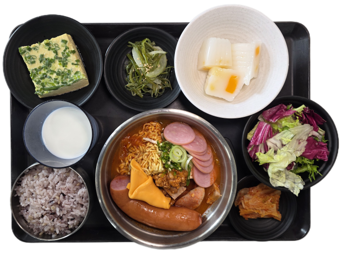 [B타워]킬바사부대찌개(Kimchi and Sausage Stew)