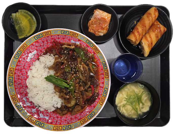 잡채덮밥(Stir-fried Glass Noodles and Vegetables with Rice)