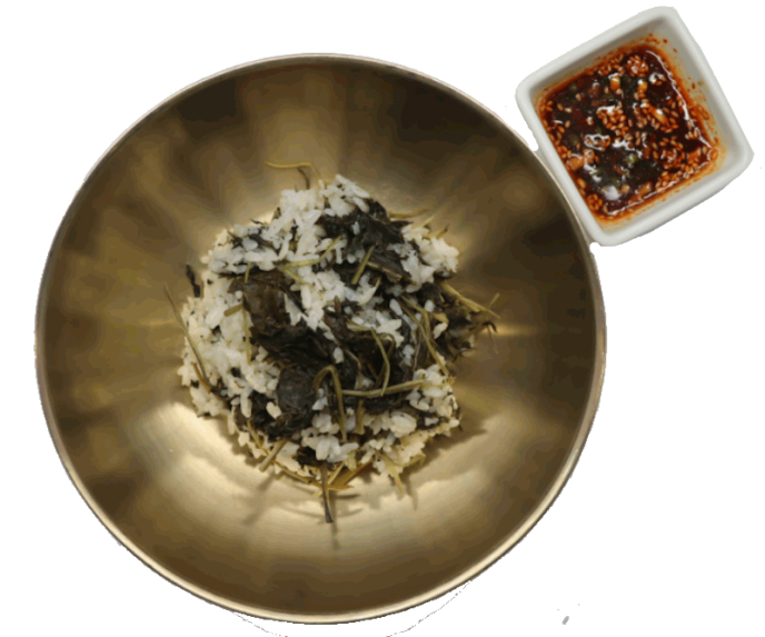 취나물밥(Chwinamul mixed rice)