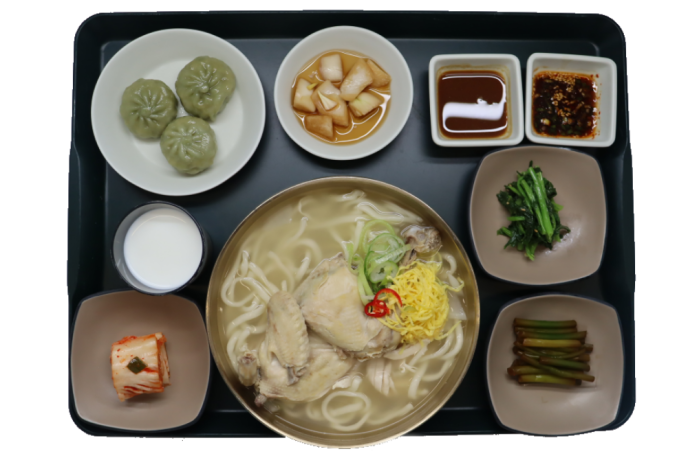 [B타워]닭반마리칼국수(Chicken Noodles Soup)