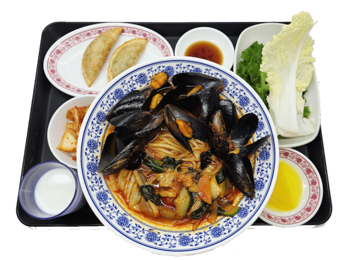 홍합짬뽕[Spicy Mussel Noodle Soup]