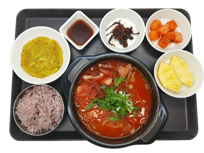 불낙전골[Bulgogi and Small Octopus Hot Pot]