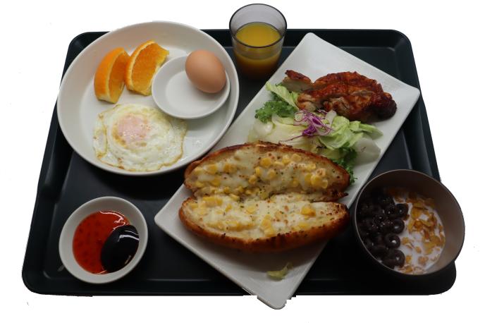 갈릭콘치즈바게트&하프치킨스테이크