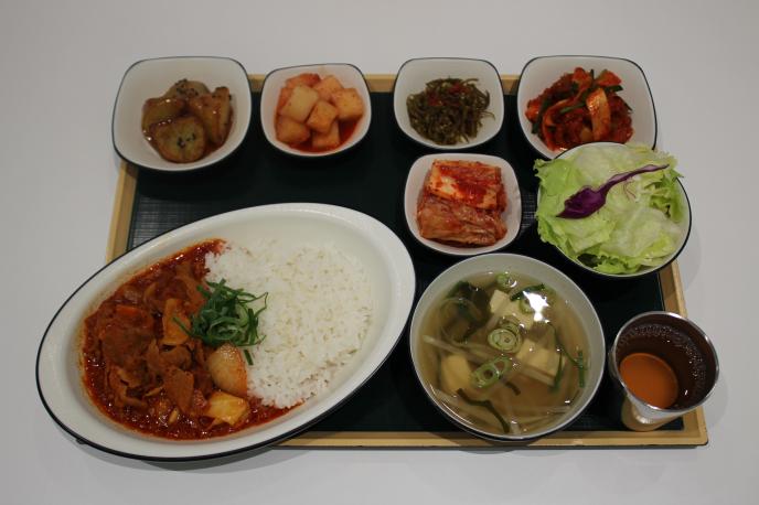 제육덮밥