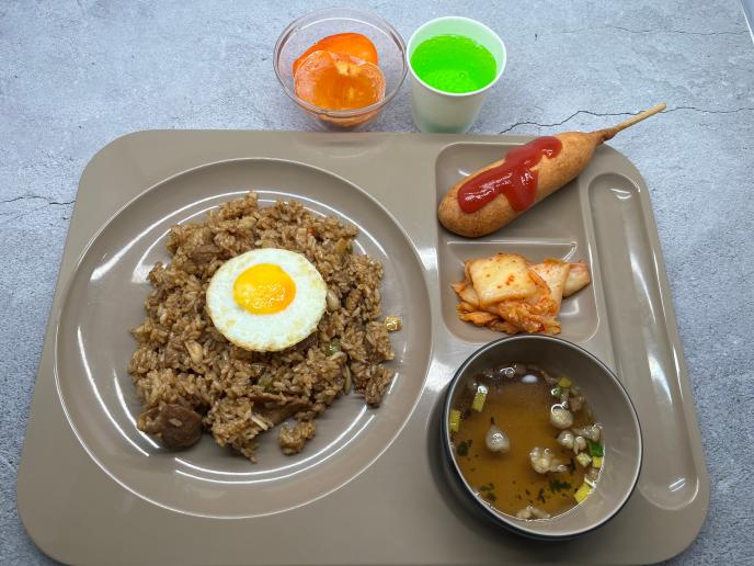 돈목살갈릭볶음밥