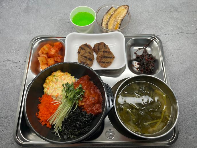 날치알밥