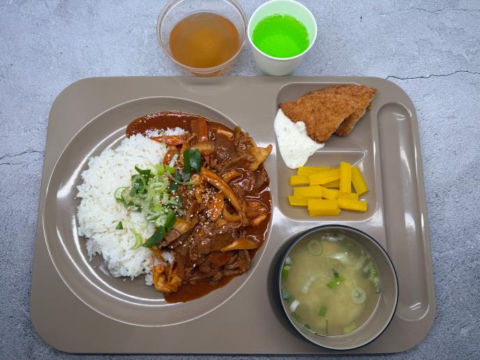 제육덮밥