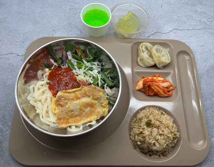 육전비빔칼국수